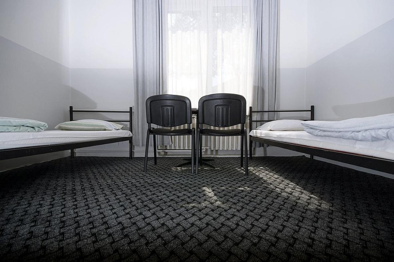 Noclegi Podzamcze Pttk Przemyśl Extérieur photo